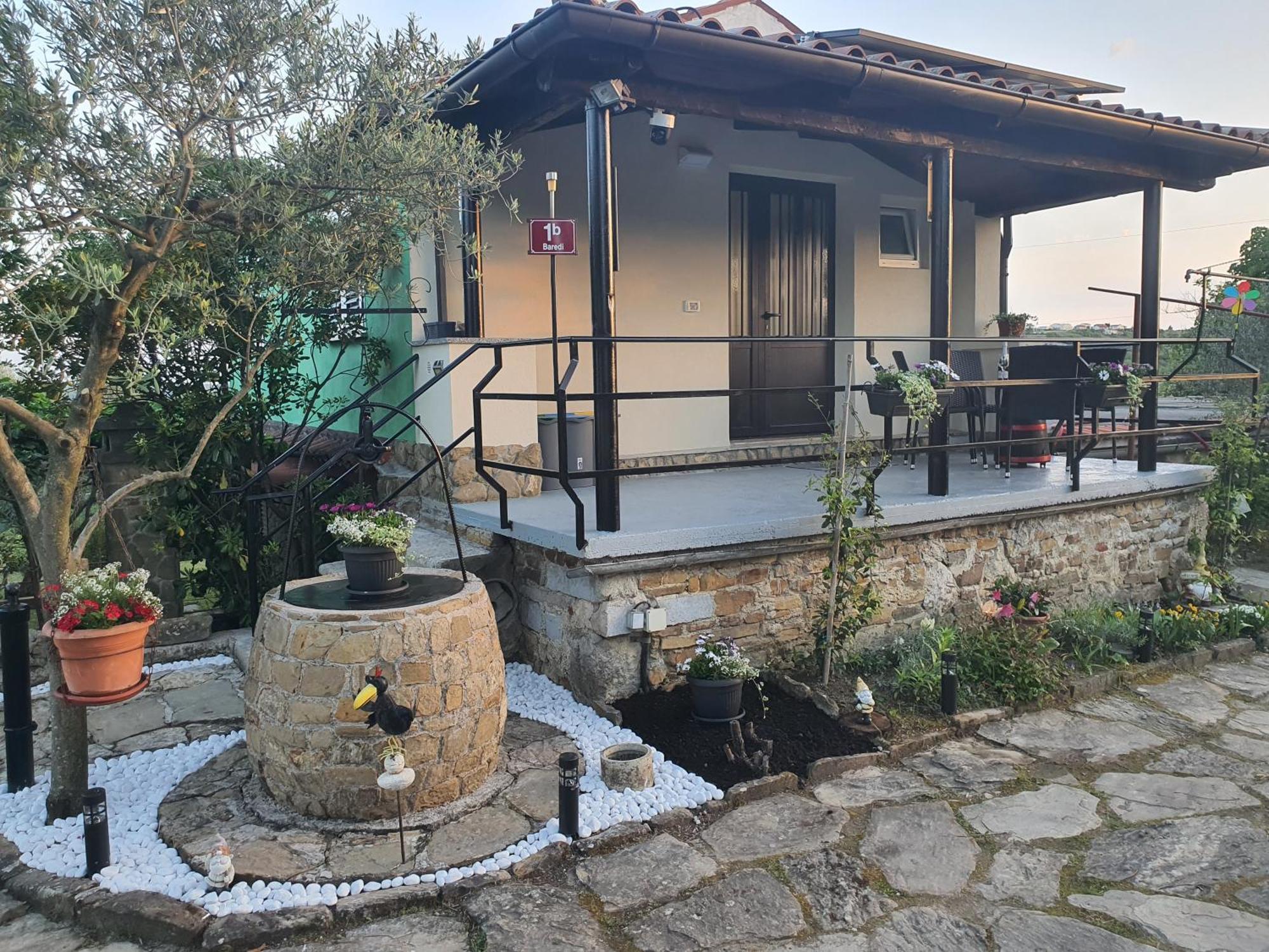 איזולה Apartma Vista Baredi מראה חיצוני תמונה